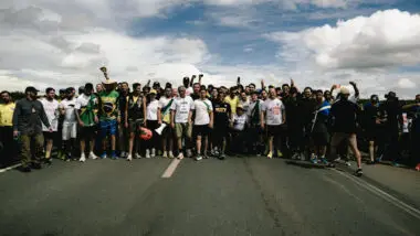 Carlos Jordy anuncia que "caminhada da liberdade" atingiu 150 km, em um trajeto que vai de Paracatu (MG) até Brasília.