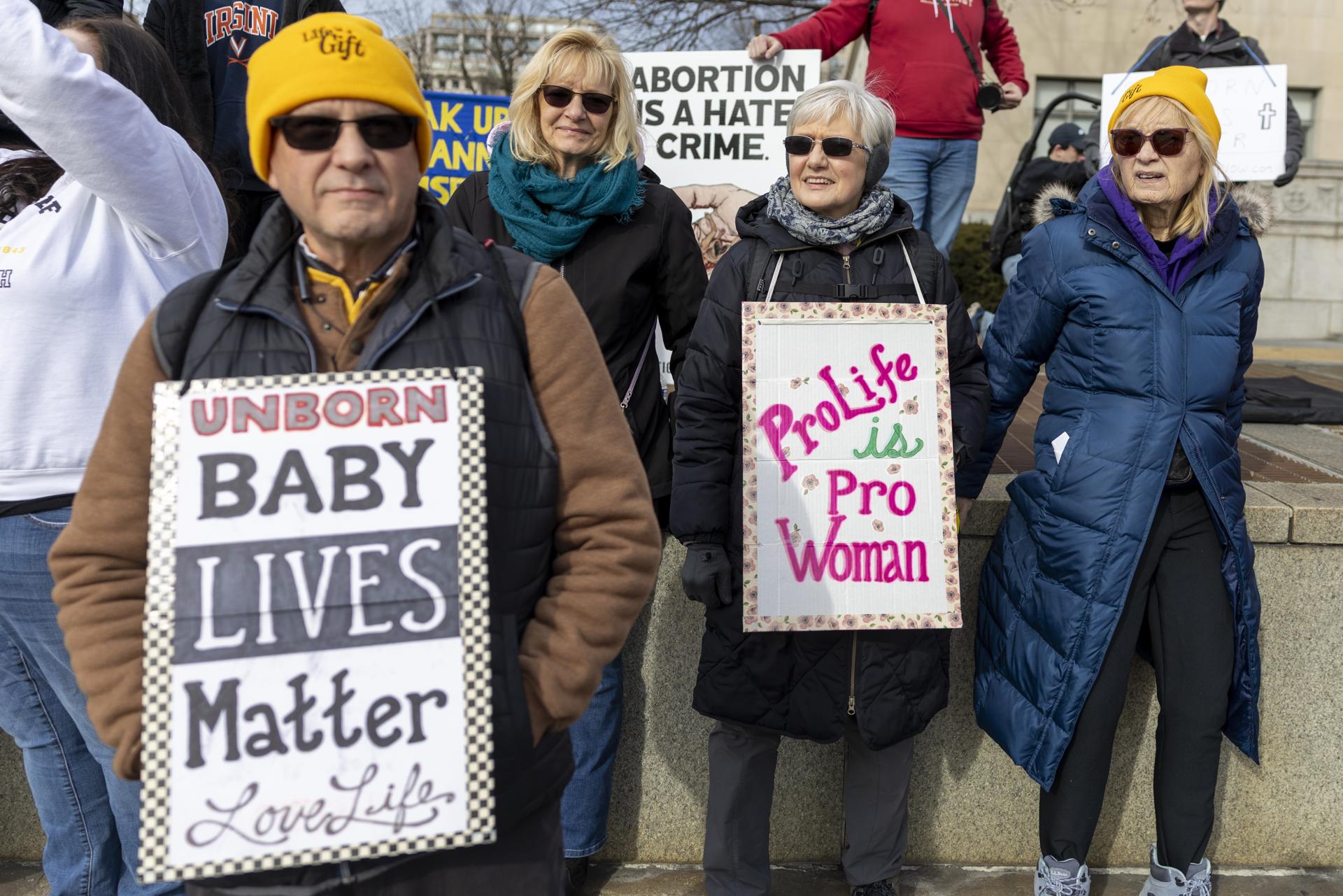 Marcha contra o aborto reúne multidão nos EUA Marcha contra o aborto reúne multidão nos EUA