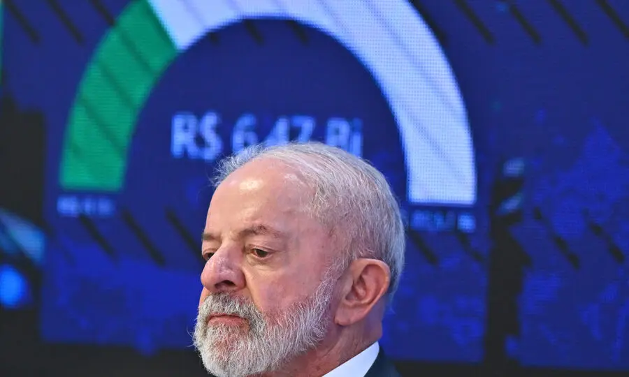Números do PoderData indicam uma piora na avaliação de Lula e do governo no início do ano eleitoral.