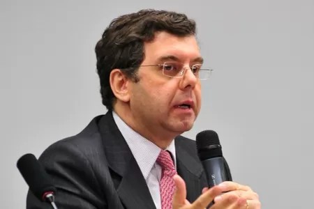 Ex-ministro de Dilma incluiu Master em proposta ao Minha Casa, Minha Vida