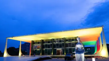 Constituição permite investigação de ministros do STF, mas bloqueio institucional trava PF