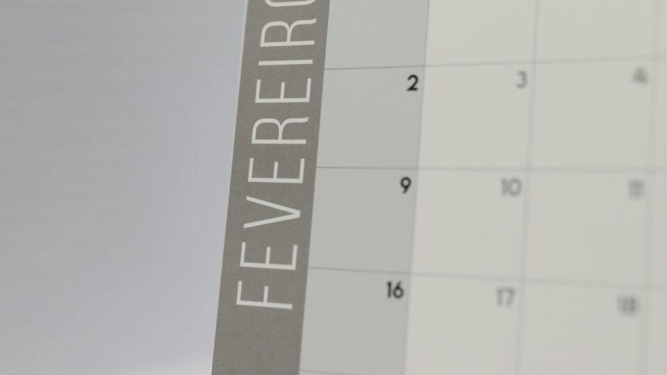 Calendário 2026: quais são os pontos facultativos e as principais datas comemorativas de fevereiro?