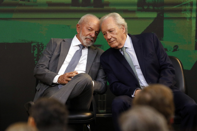 Conexões com Lula e aliados ligam Master ao Executivo