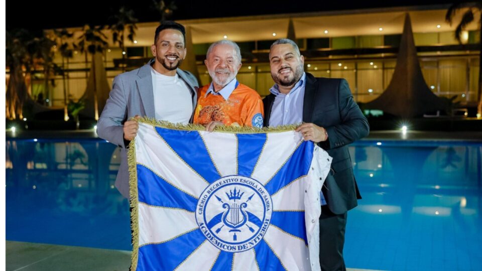 Palanque na Sapucaí: a oito meses da eleição, Lula será tema de samba-enredo