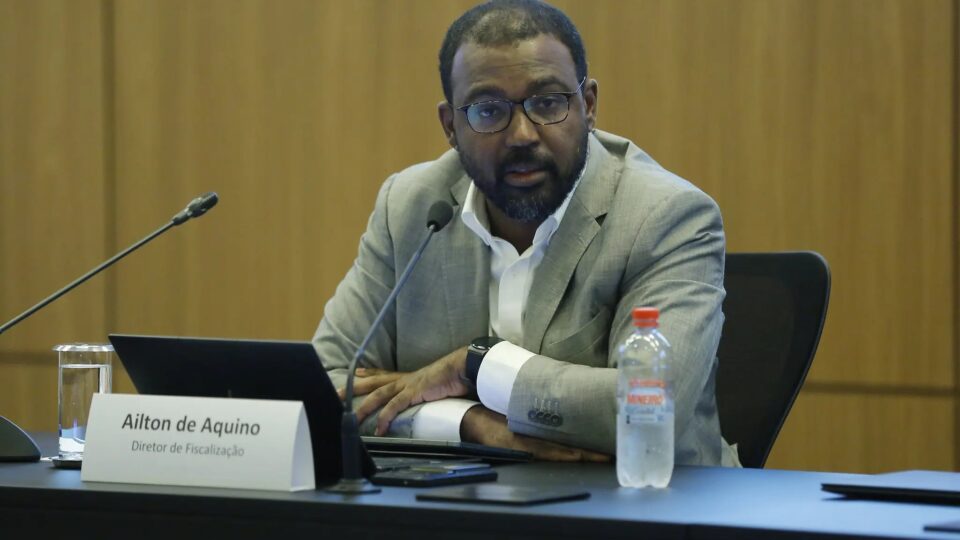 Diretor do BC compara caso Master a fraude ocorrida durante governo Dilma