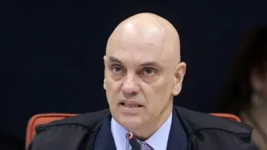 Moraes considerou que não havia possibilidade de emenda e rejeitou de início petição inicial.