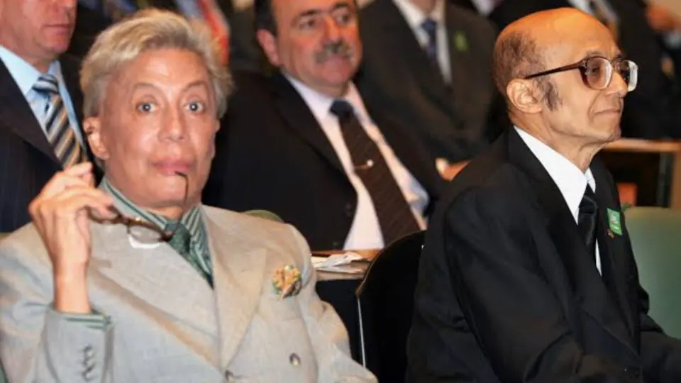 Eneás e Clodovil, em dezembro de 2026, durante a diplomação dos deputados federais eleitos: fundador do Prona morreu antes de assumir o segundo mandato