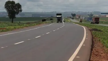 TCU aprova repactuação da concessão da BR-163 e autoriza extensão do contrato até 2047.