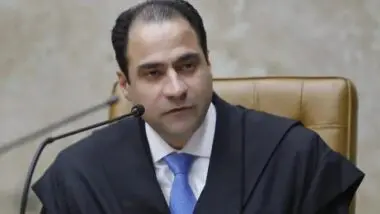 Presidente da OAB diz esperar sucesso na sabatina de Messias.