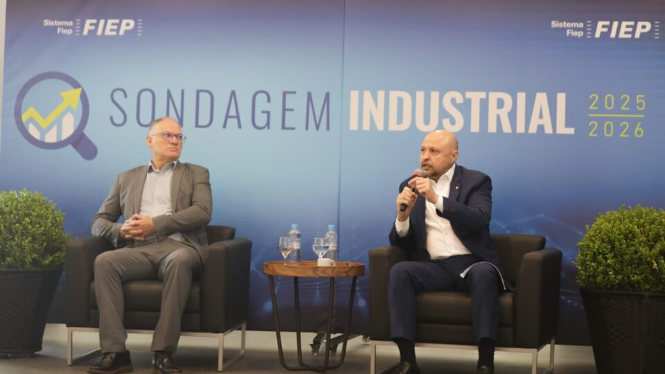 Pessimismo com economia brasileira cresce entre industriais do Paraná