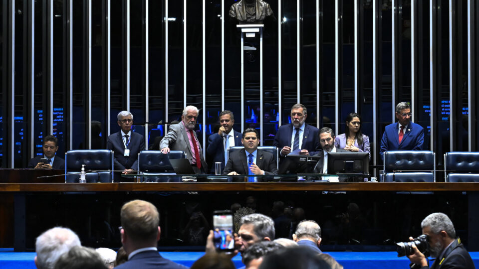 Senado aprova MP que cria programa Gás do Povo