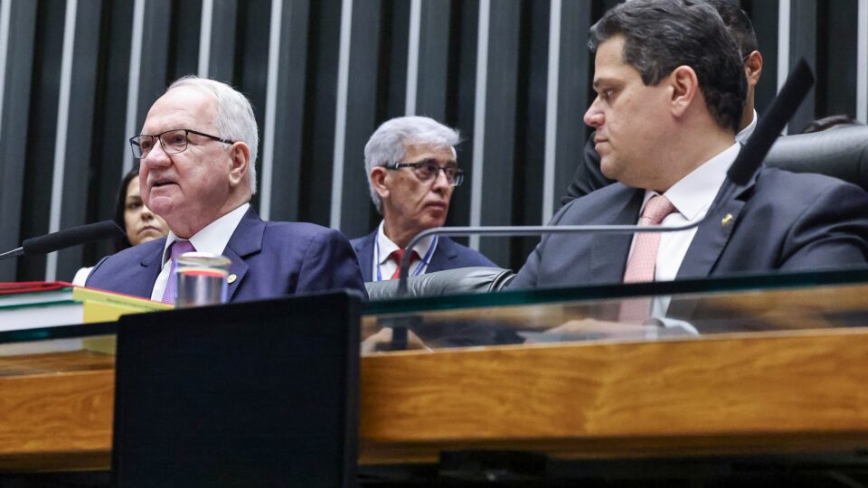 Senado pede que STF não interfira no arcabouço fiscal: “juízes não são democraticamente eleitos”