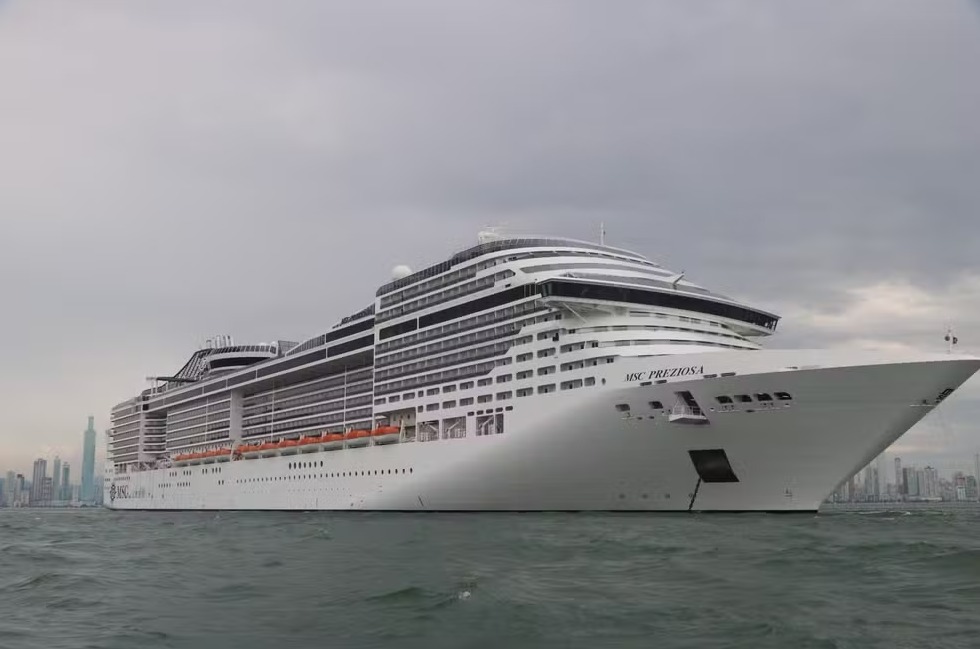 Embarque inaugural aconteceu na última semana e 300 passageiros partiram no MSC Preziosa.