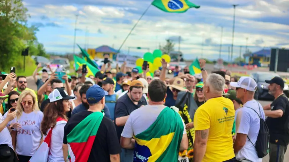 "Acorda, Brasil" entre RS e SC