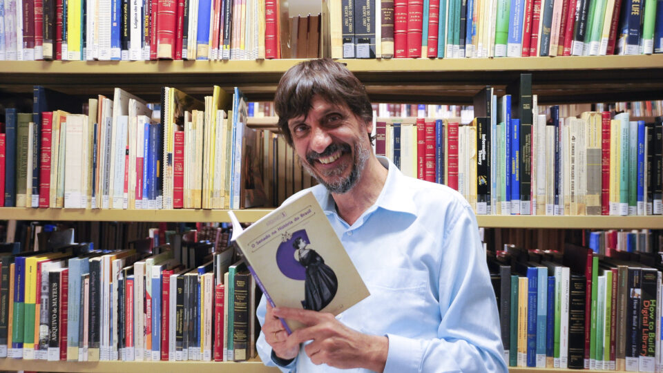 Caso Eduardo Bueno: negar o voto aos evangélicos é discurso de ódio