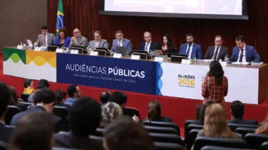 Governo Lula propõe ao TSE ampliar remoção de perfis e limitar retirada de conteúdos oficiais