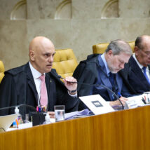 A situação chegou num grau de absurdo tão grande que a cada dia mais pessoas despertam e buscam reagir. Imagem referente a matéria