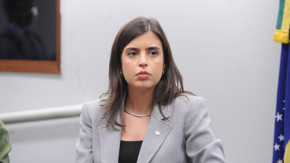 Tabata Amaral é condenada a indenizar Ricardo Nunes em R$ 30 mil