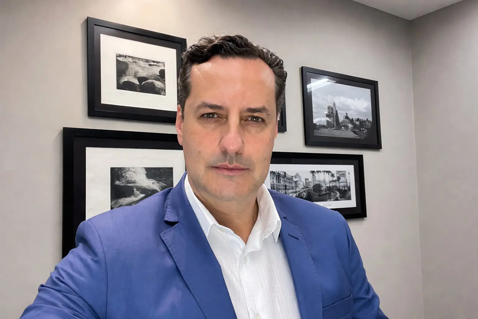 O advogado Gioser Antonio Olivette Cavet analisa os caminhos jurídicos da recuperação judicial e extrajudicial como instrumentos para a preservação de empresas no Brasil.