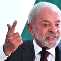 Lula compara Bolsonaro a “cachorro louco” e diz que libertá-lo seria “desmoralizar” o STF