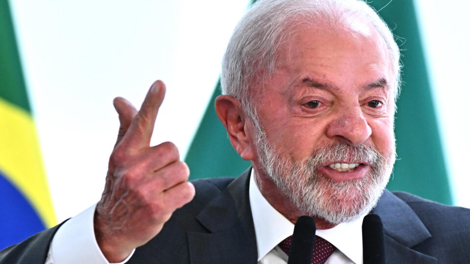 Lula compara Bolsonaro a “cachorro louco” e diz que libertá-lo seria “desmoralizar” o STF
