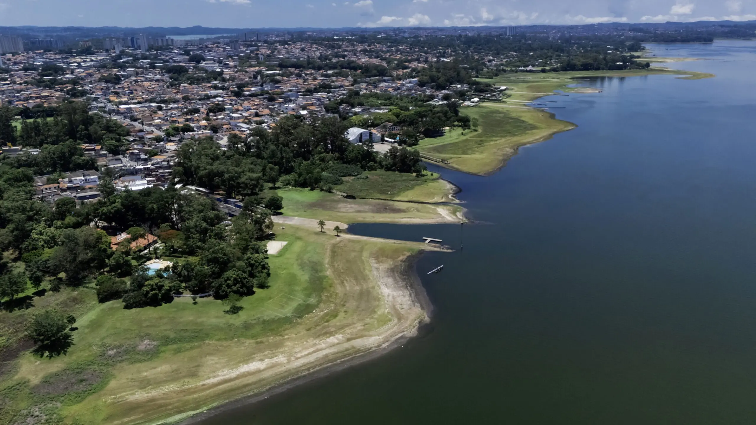 Reservatórios da Grande São Paulo são foco de ações do governo paulista para conscientização da população sobre economia de água e preservação diante da estiagem.