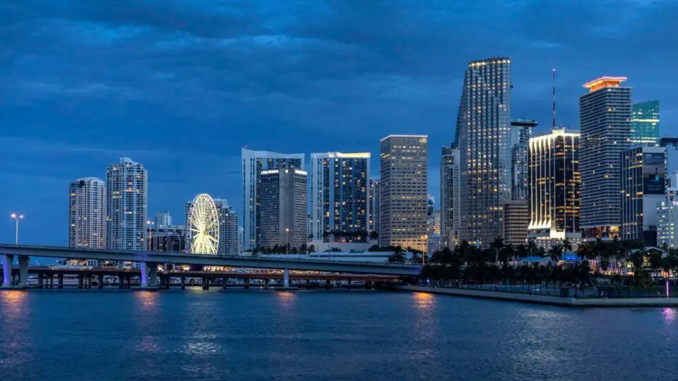 Região central de Miami: Flórida é um dos estados que têm atraído americanos de outras regiões.