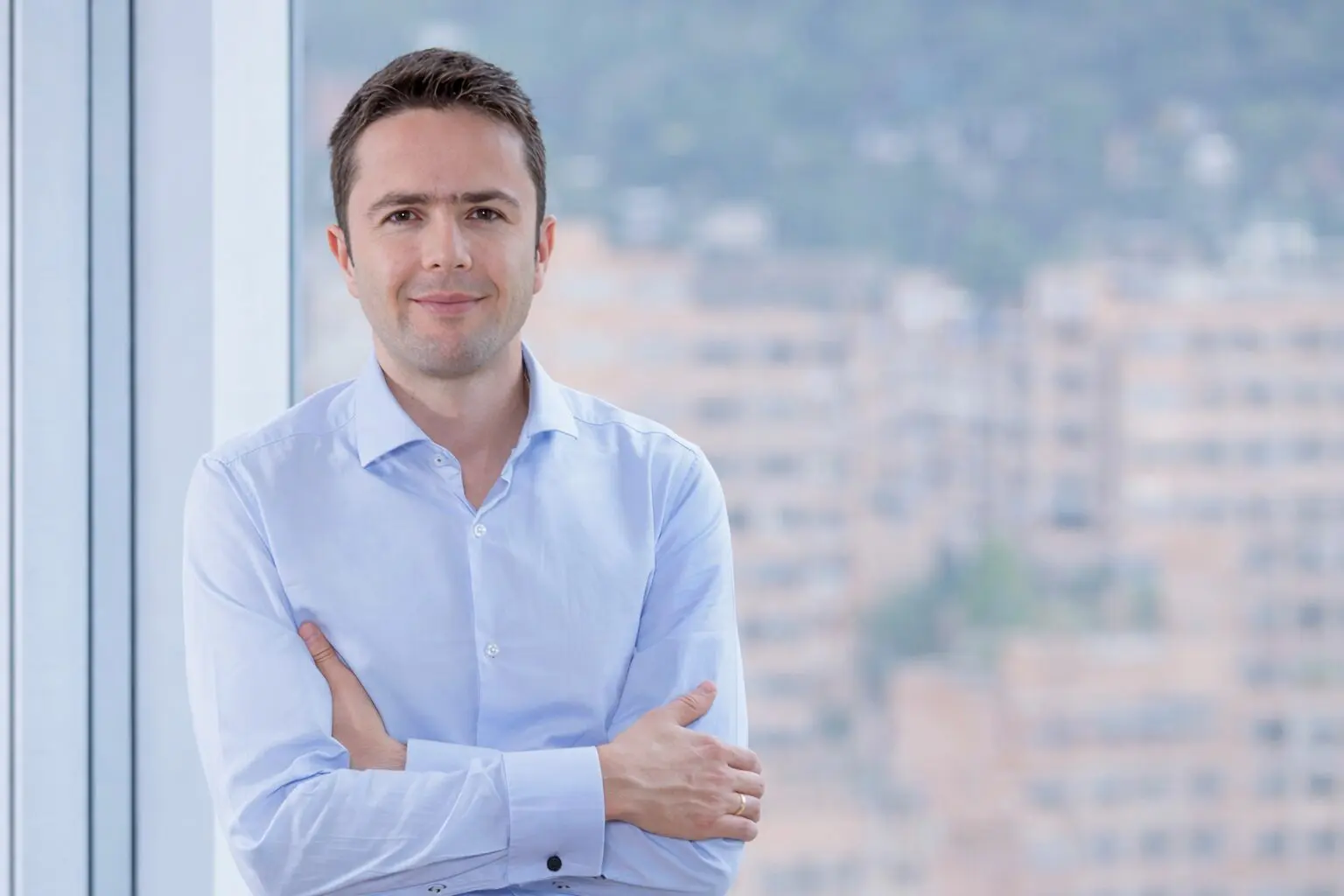 Luis Cuevas, diretor de Secure Power e Negócios de Data Centers da Schneider Electric no Brasil, destaca a importância de cadeias de suprimentos resilientes para a competitividade do setor.