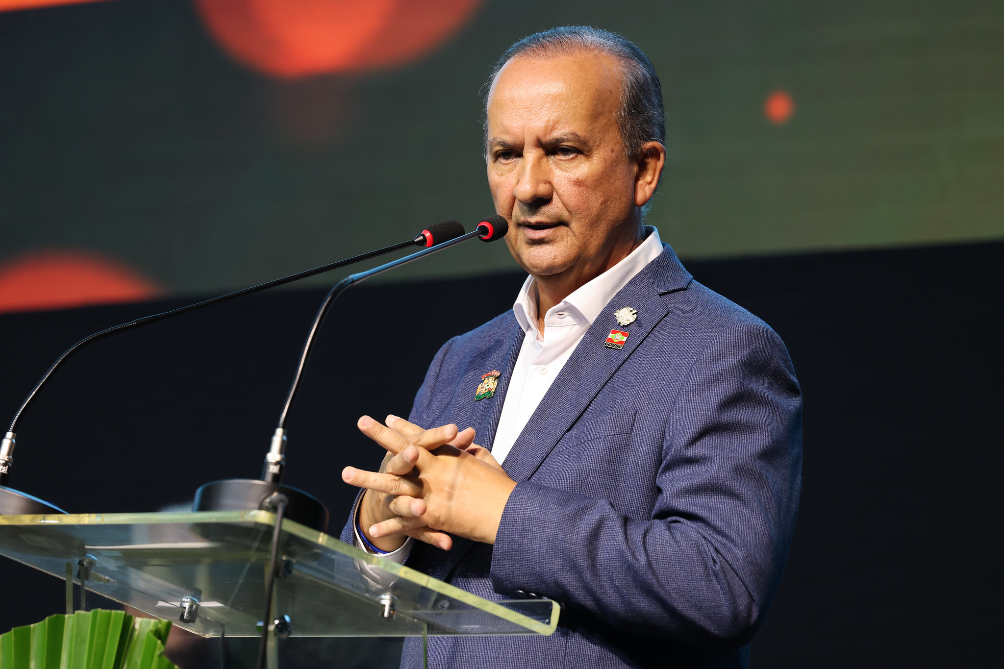 Questionado se Carol de Toni (PL) será candidata ao Senado pelo PL-SC, o governador Jorginho Mello disse que ela “vai ser o que ela quiser”.