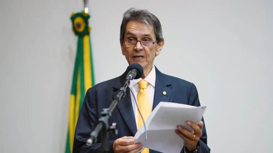 Defesa de Roberto Jefferson pede que caso vá à primeira instância