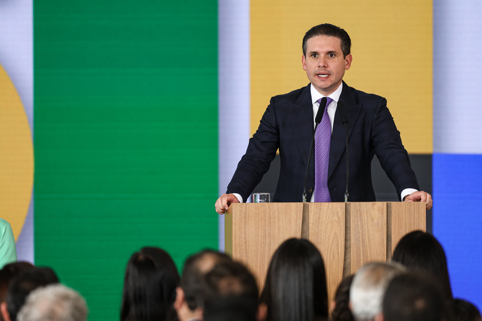 Motta nega “trem da alegria” em gratificação para servidores da Câmara