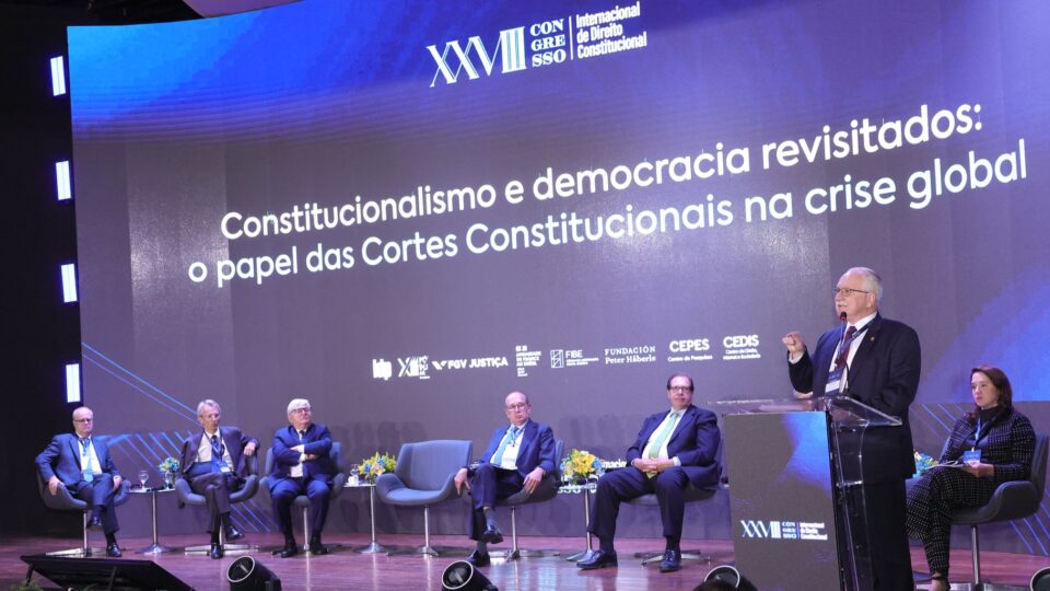 Palestras de ministros do STF, defendidas por Moraes, podem implicar conflito de interesses