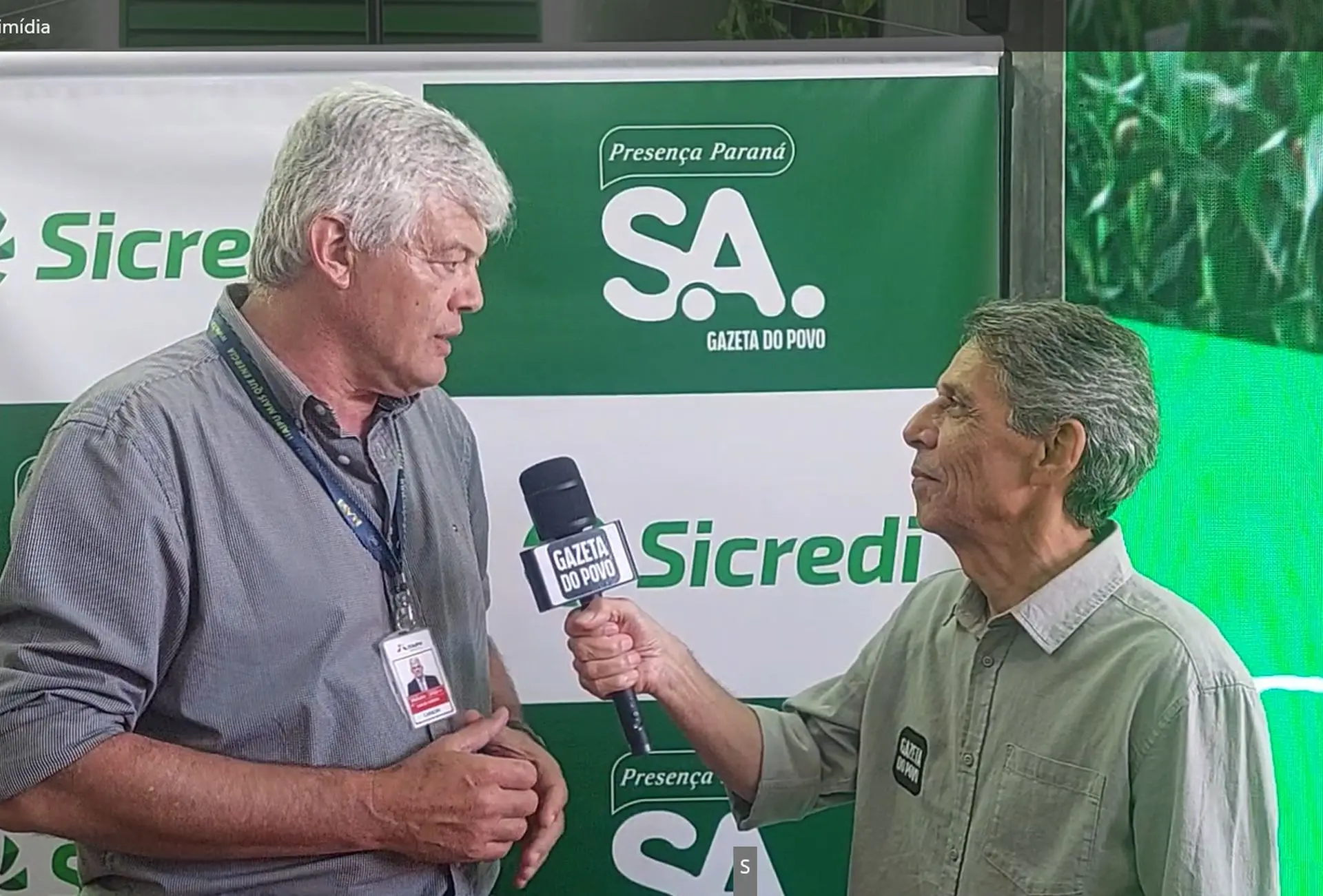 Carlos Carbone, diretor de cooperação da Itaipu, é entrevistado pelo jornalista Célio Martins sobre inovação, energia limpa e ações socioambientais que fortalecem o agronegócio e a agricultura familiar.
