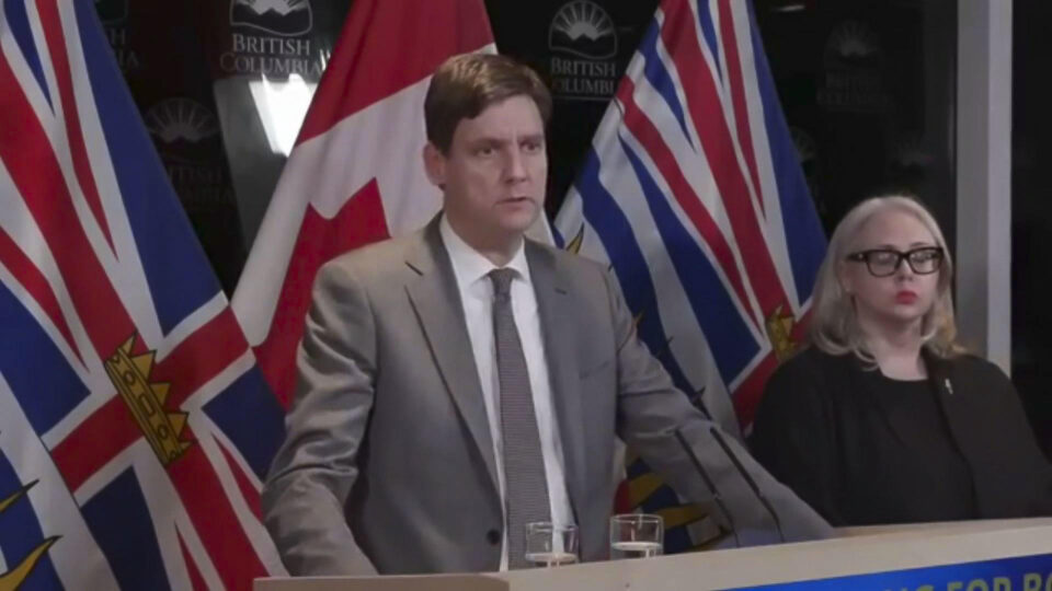 Ataque a tiros em escola no Canadá deixa ao menos 10 mortos e dezenas de feridos