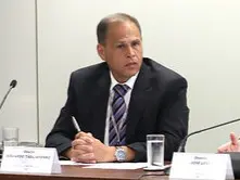 Com adiamento, defesa tem mais um mês para preparar documentos.