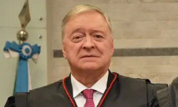 Desembagador Divoncir Schreiner Maran.