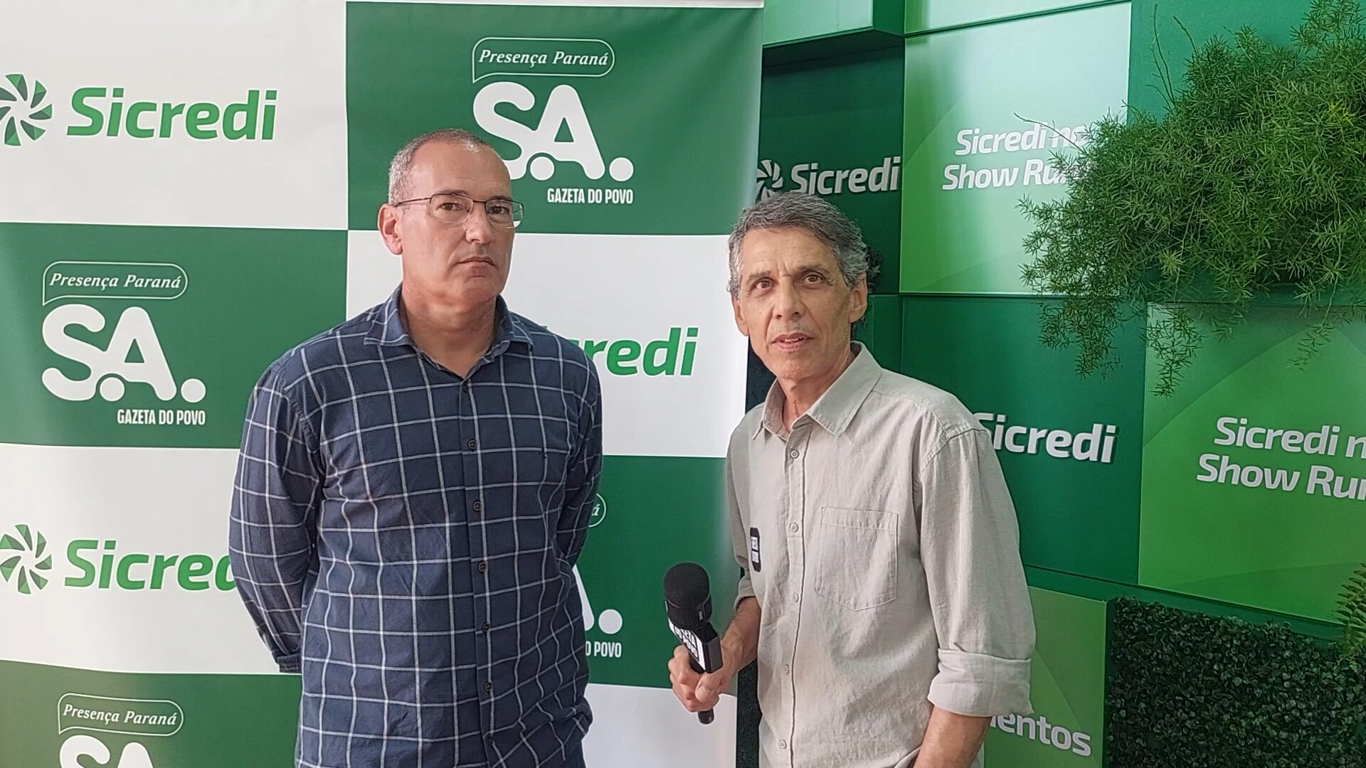 Flávio Furlan, presidente da FACIAP, durante entrevista sobre empreendedorismo e o fortalecimento do comércio e agronegócio no Paraná.