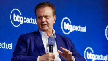 Gilberto Kassab defendeu terceira via contra polarização e garantiu que PSD terá candidato à Presidência.