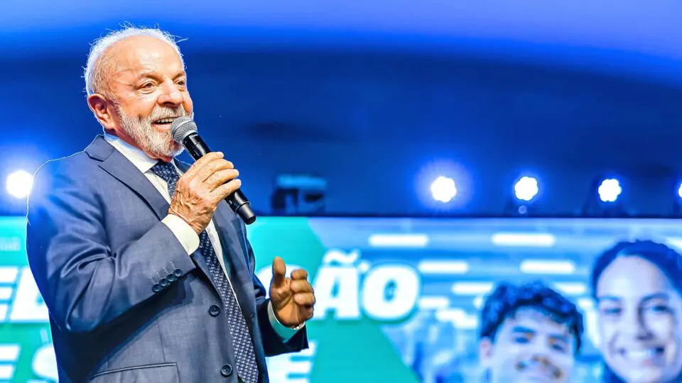 Taxa de juros Lula