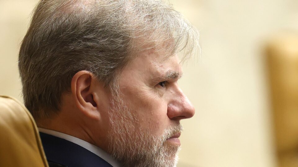 Toffoli cava a própria cova: as seis perguntas que o ministro precisa responder