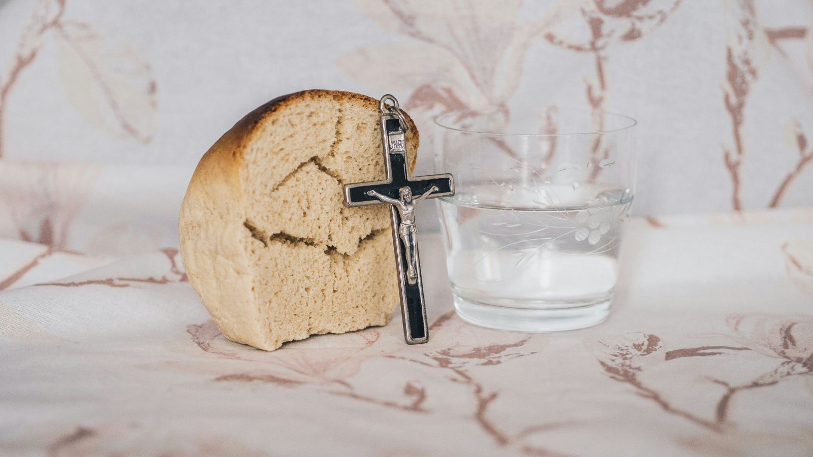 o que a Quaresma gravou aos fiéis o que a Quaresma gravou aos fiéis