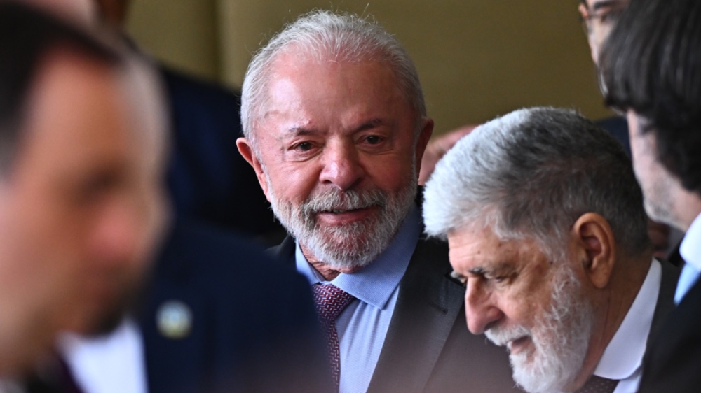 Comitiva de Lula à Índia tem 10 ministros e mais de 300 empresários