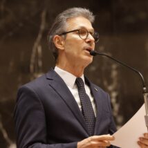 Zema alega exclusividade ao criticar o Supremo, evita menção a ministros ou a adversários e fala em “Supremo Balcão de Negócios” Imagem referente a matéria