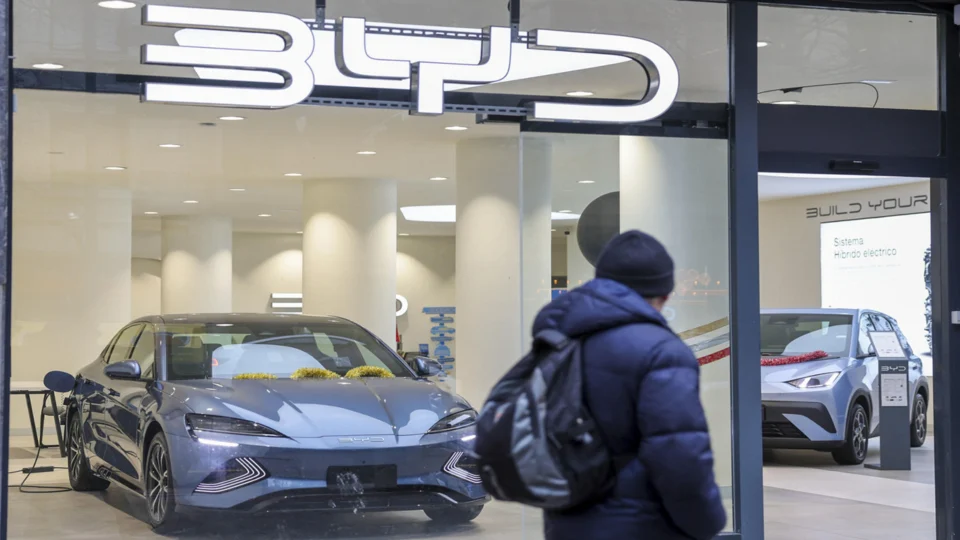 carros china polonia espionagem