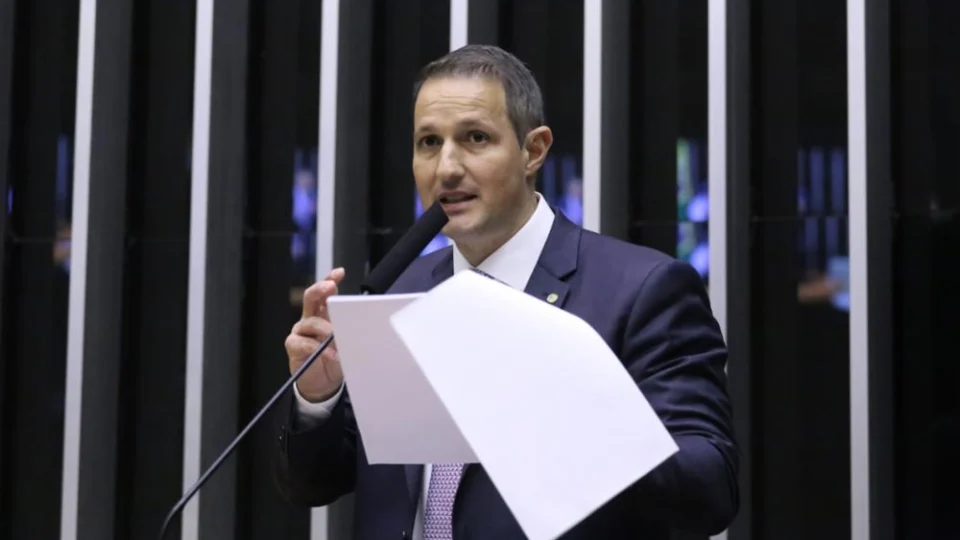 Motta mantém Derrite na relatoria do PL antifacção