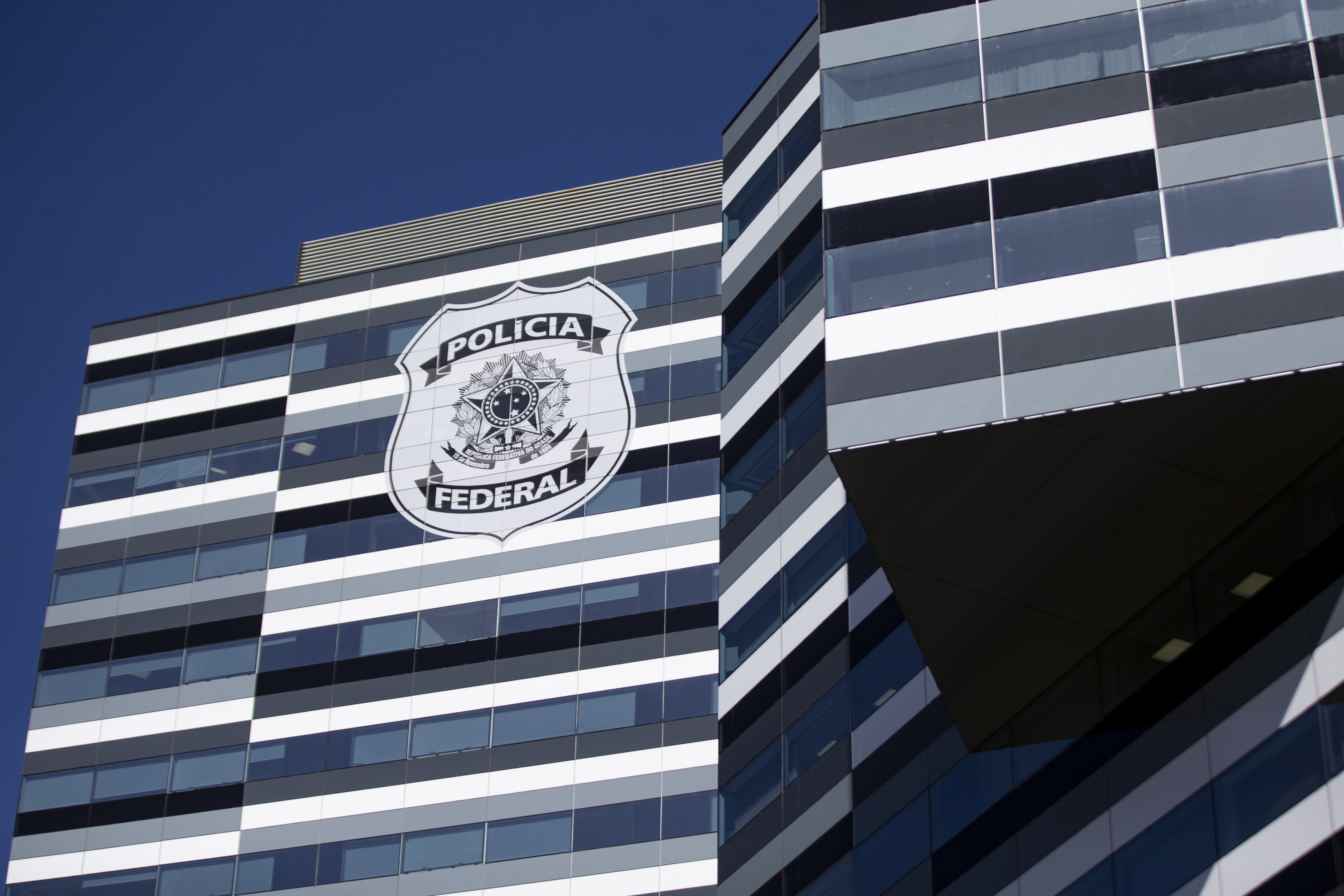 PF faz nova operação em investigação que cita ex-nora de Lula PF faz nova operação em investigação que cita ex-nora de Lula