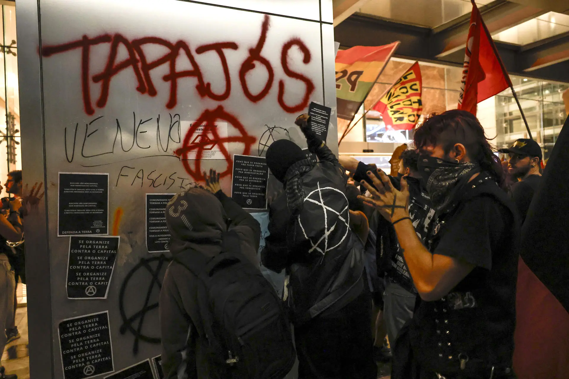 Lula revoga decreto sobre concessão de hidrovias após pressão de indígenas