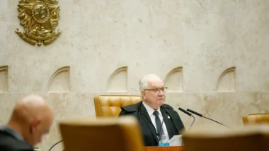 Edson Fachin e Alexandre de Moraes no plenário do STF