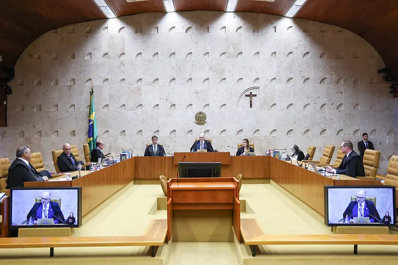 Manifesto faz coro a Fachin ao pedir código de ética e nega vinculação ideológica.