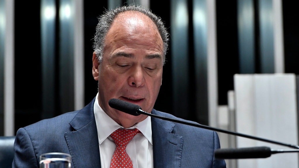 PF mira políticos de PE suspeitos de desvio de emendas em 4 estados e DF